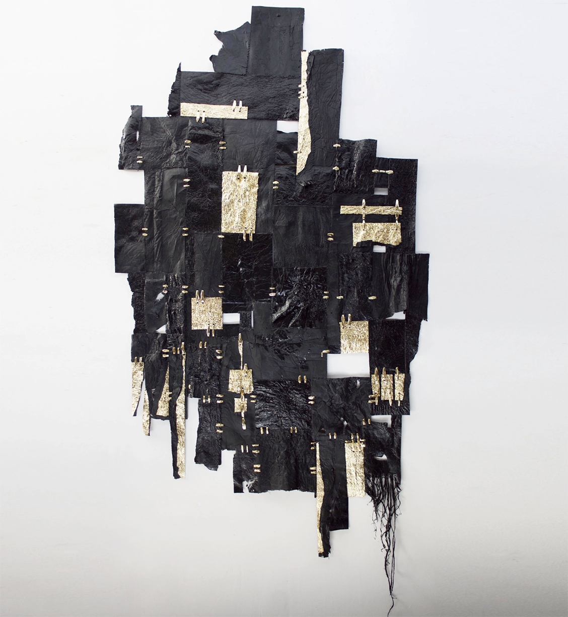 Clay Apenouvon, Dans les yeux de ma mère II, 2018, 100% Recycled plastic, black plastic film, and blanket, 77 x 41 x 3 inches