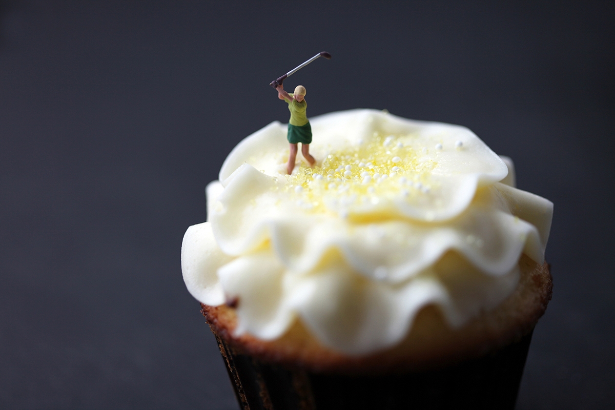 Christopher Boffoli, Cupcake Golfer, 2009, Archival pigment print on metallic paper, Available in various sizes