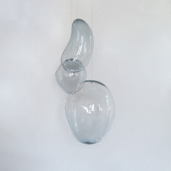 Ann Gardner: Cluster E, 2017, blown glass, 38.5 x 28 x 24 inches
