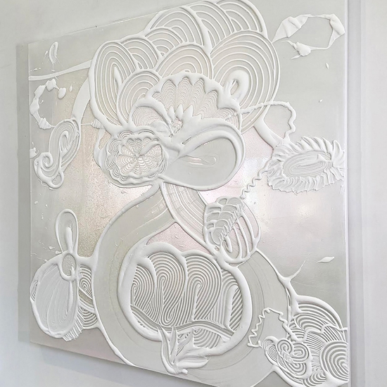 Sideview of "Iridescent White Painting (Marguerite)"
