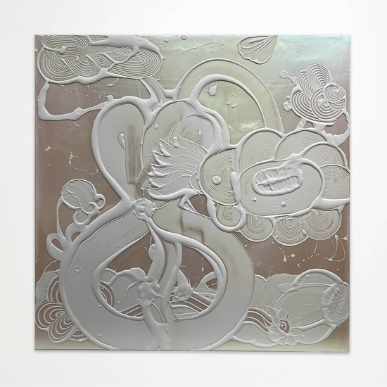 (9985) Iridescent White Painting (Blue Star) -- Catherine Howe