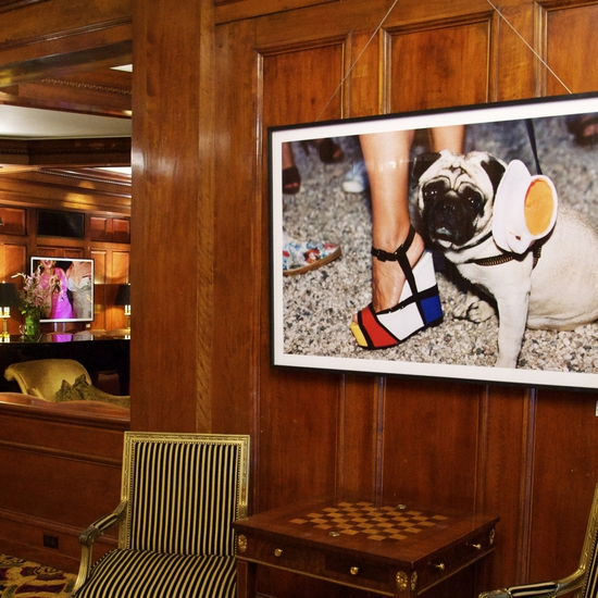 Jessica Craig-Martin hotel installation