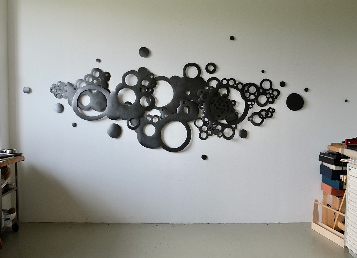 Andreas Kocks: Dschinn (#2124G), 2021-2022, Graphite on watercolor paper, 56.75 x 146.5 x 2 inches