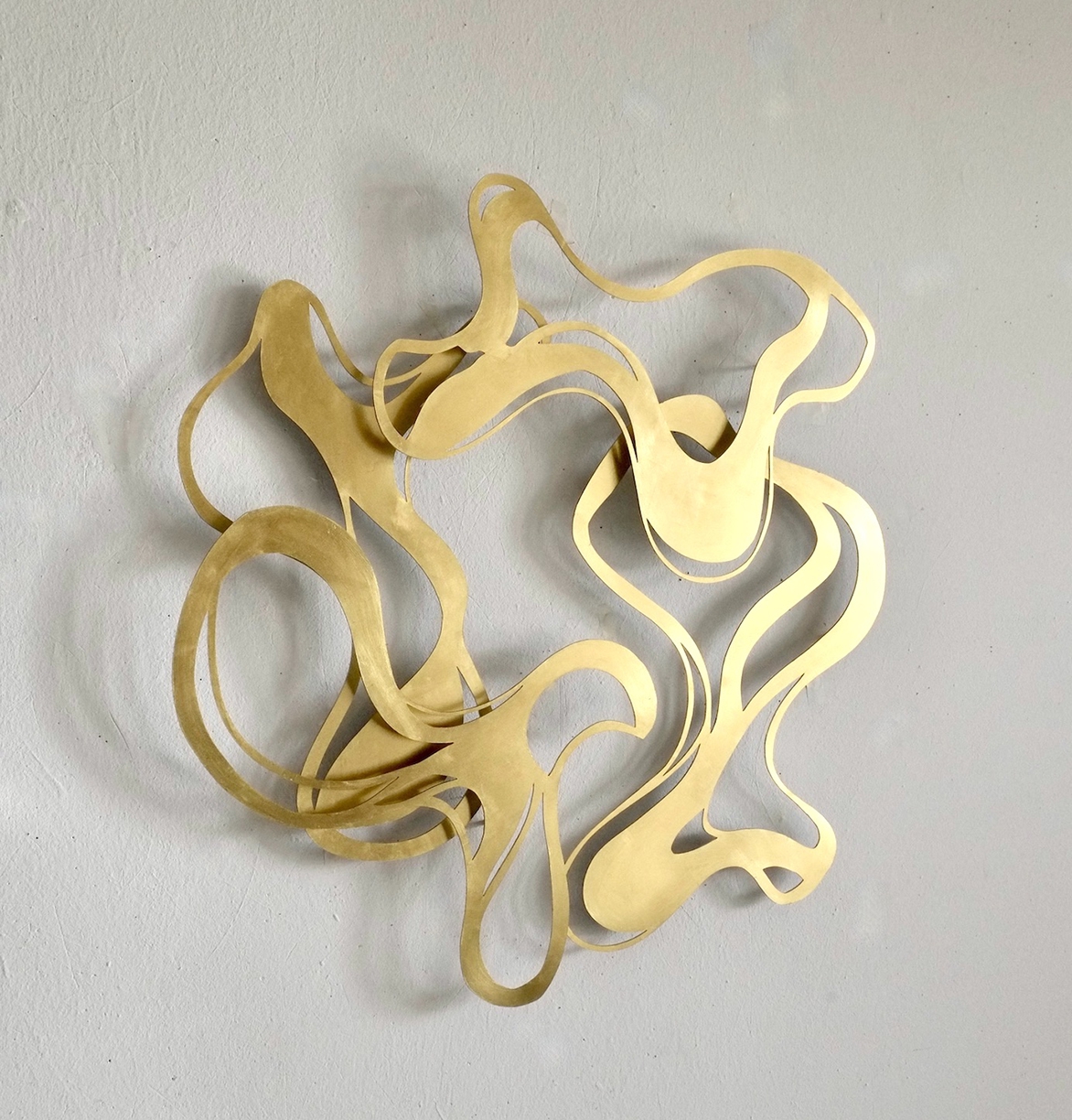 Andreas Kocks: Four Of Us (#2469AU), 2025, Steel, Gold Leaf,22x22x1 Inch