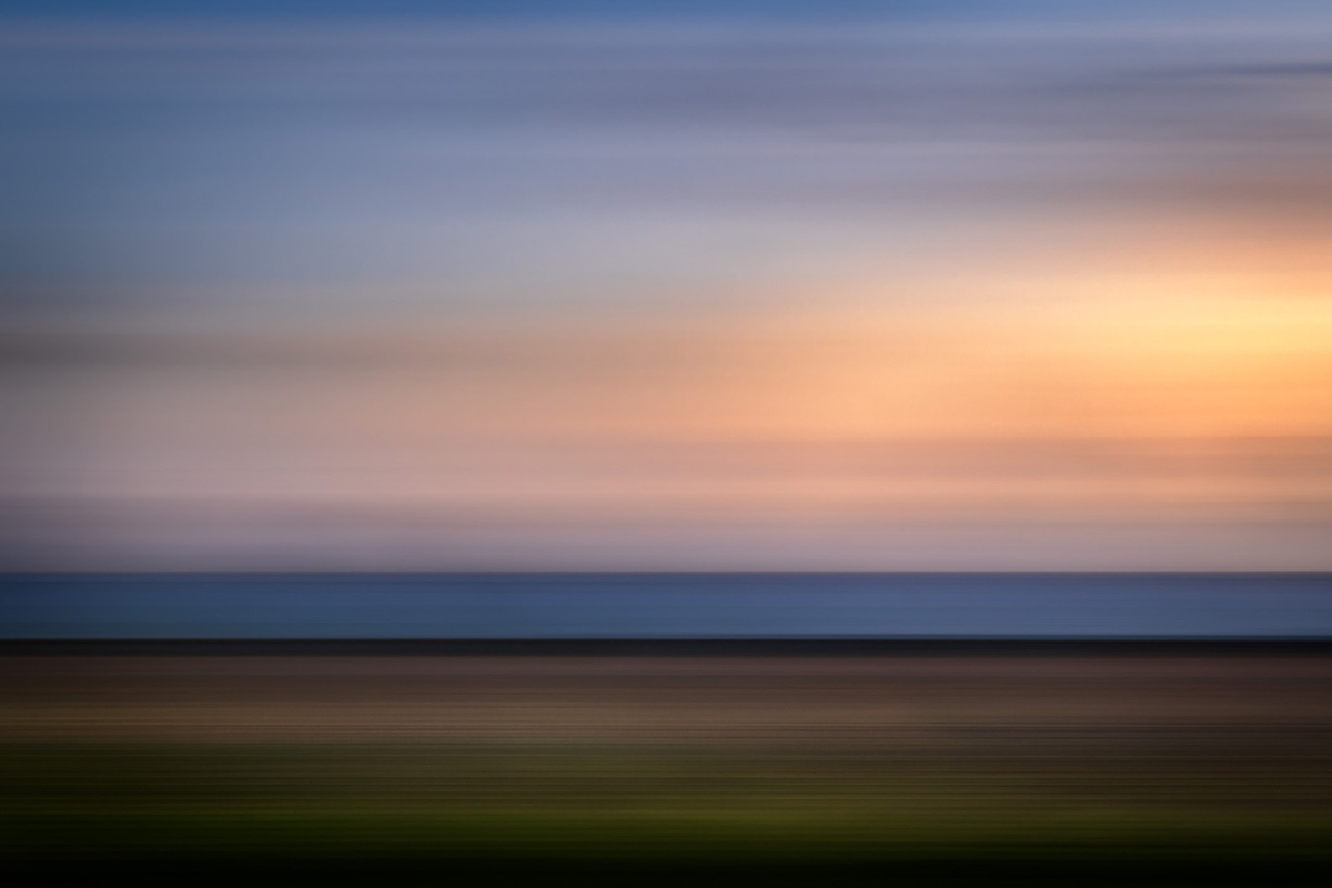 Aaron Leitz: Horizons No. 81 (Keawakapu), Maui, HI, 2023, Archival pigment print, Available in various sizes