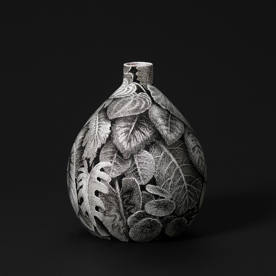 Ethan Murrow: Wager, 2023, Ink and acrylic on ceramic, 9 x 7 x 7 inches