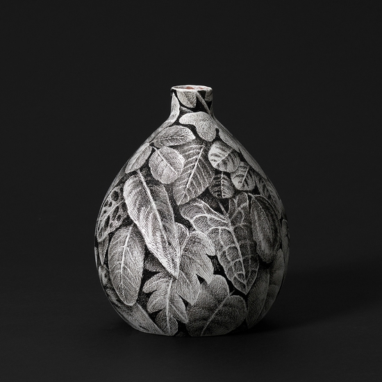Ethan Murrow: Wager, 2023, Ink and acrylic on ceramic, 9 x 7 x 7 inches