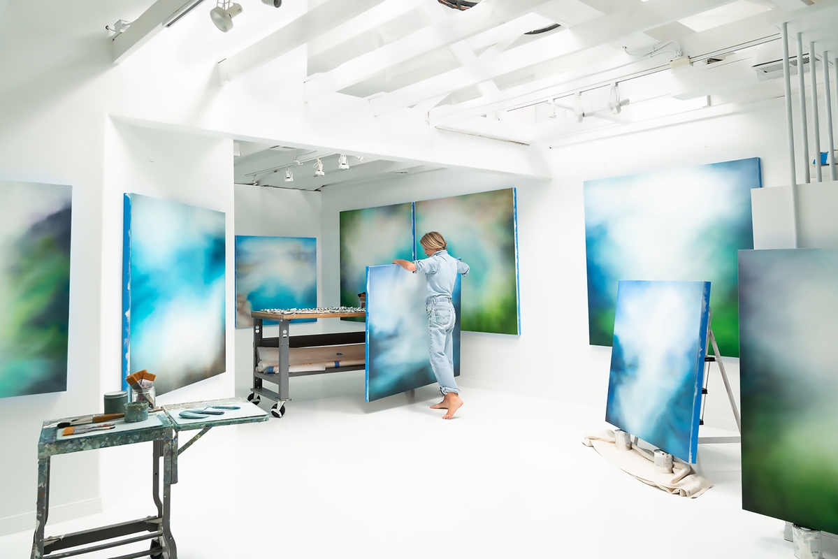 Tracy Rocca in her studio, 2019. Image courtesy of Deb Achak.