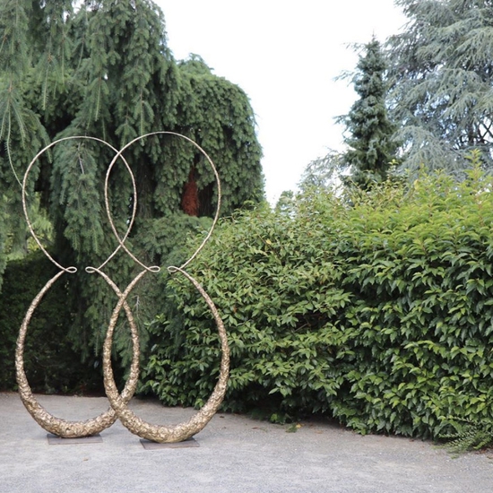 Michael Schultheis: Cycloids of Ceva, 2019, Bronze, available in various sizes