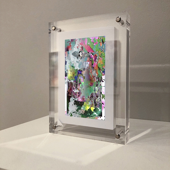Chris Trueman: WWMC5 (NFT) displayed on an Infinite Object, 2021, Video, 6.5 x 4.5 x 1 inches