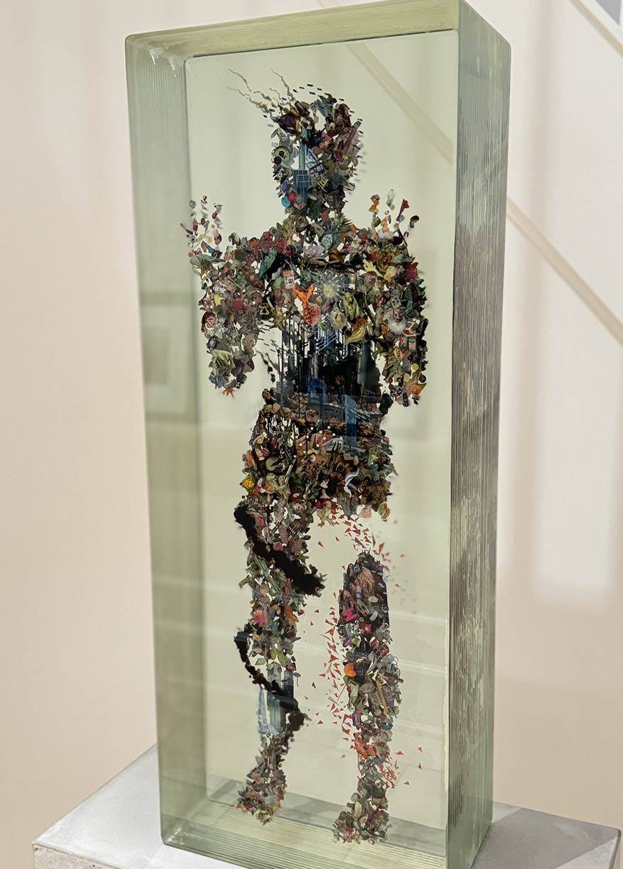 Dustin Yellin, Psychogeography Study 60, 2015, Glass, collage, acrylic, 35.75 x 13.75 x 7.75 inches